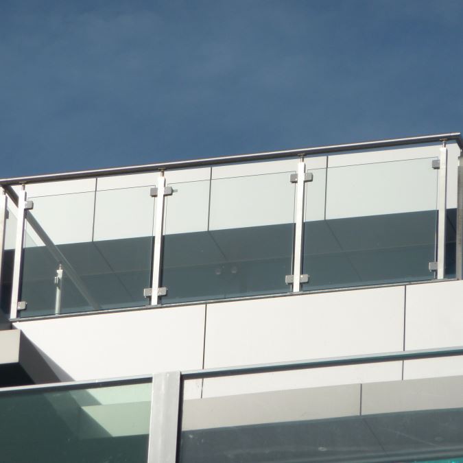 Hot-sale-SUS304-Post-Baluster-Glass-Railing